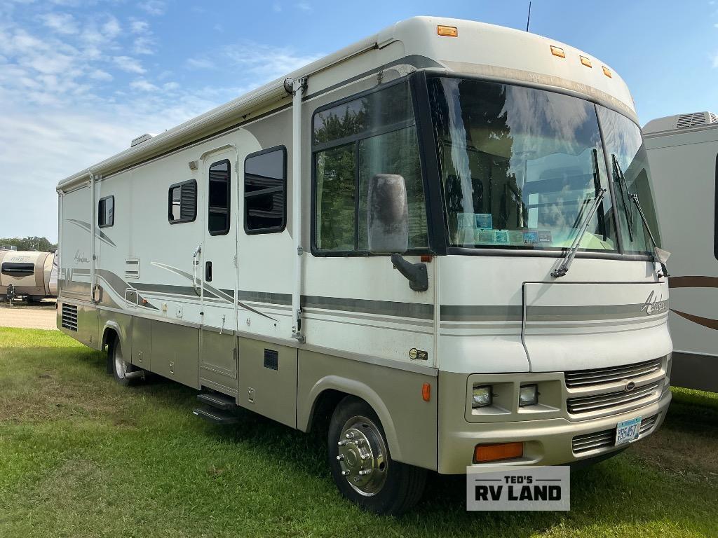 2002 Winnebago Adventurer 32V in paynesville MN