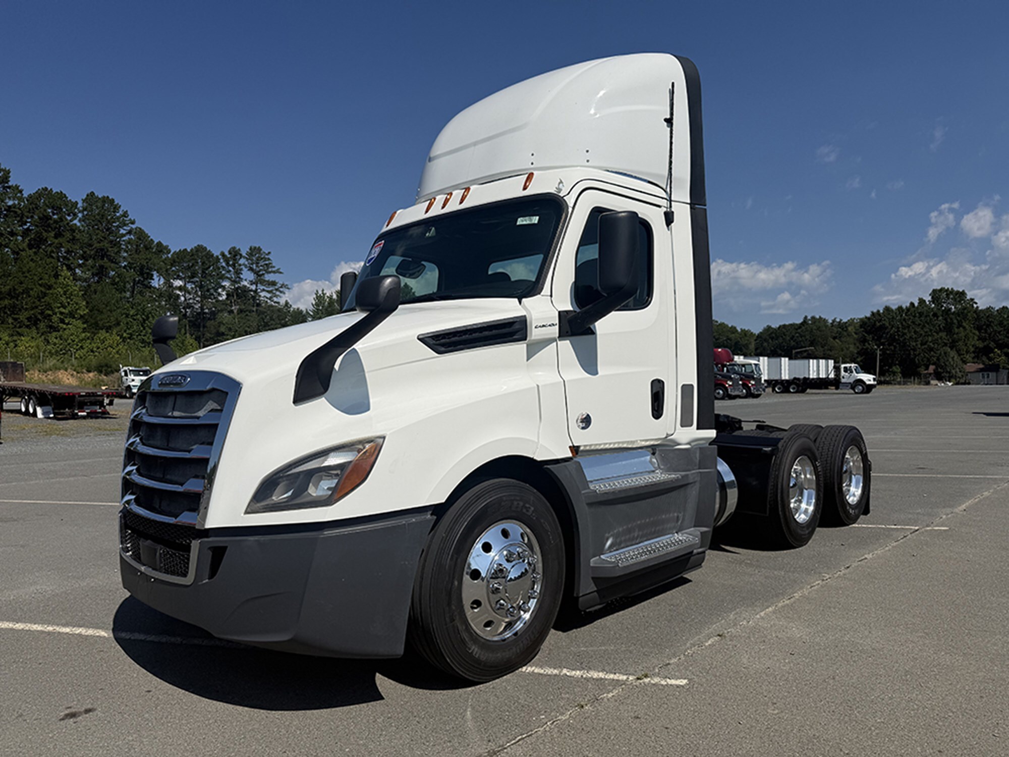 2020 FREIGHTLINER CASCADIA 126 in Albemarle, NC