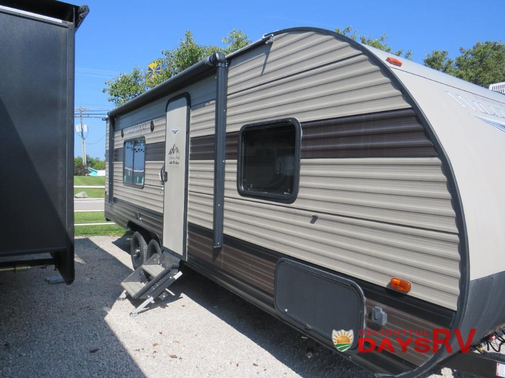 2020 Forest River Rv Wildwood X-Lite 241QBXL in walton KY