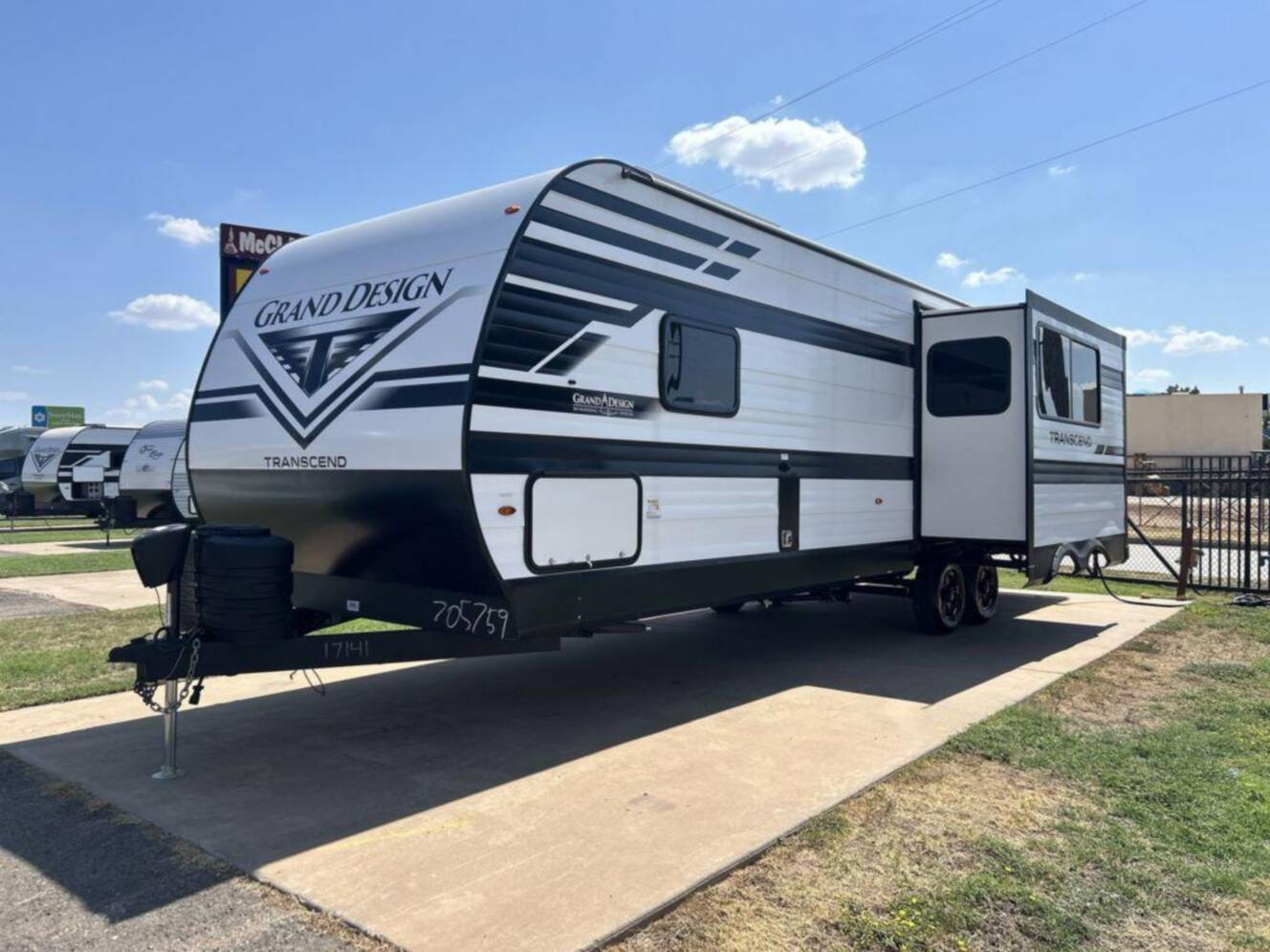 A photo of this 2027 Grand Design Transcend 285RKT
