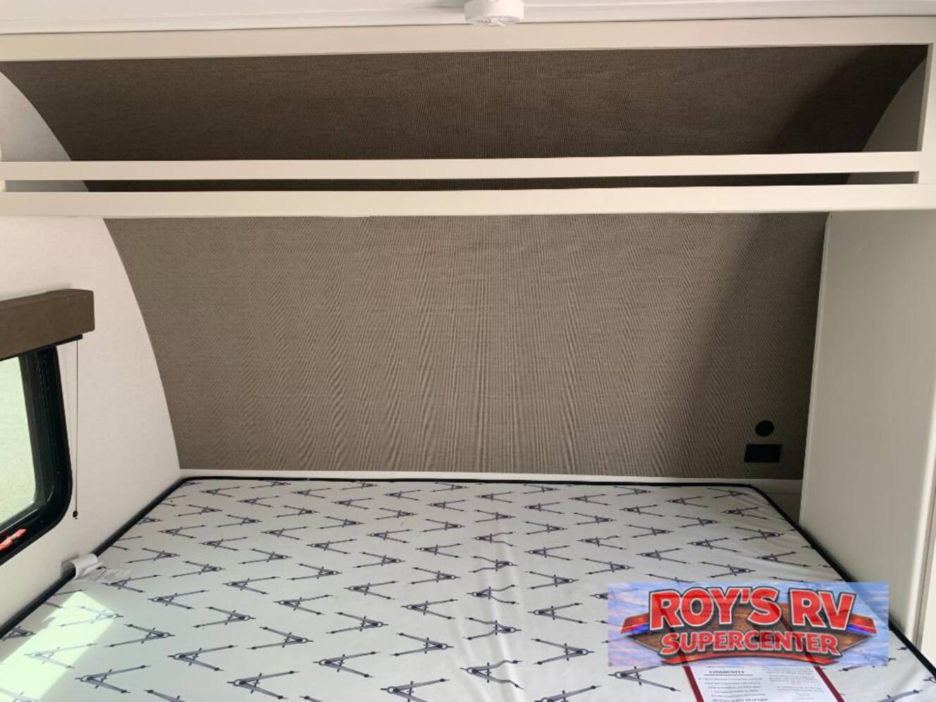 A photo of this 2027 Grand Design Transcend Lite 121RBL