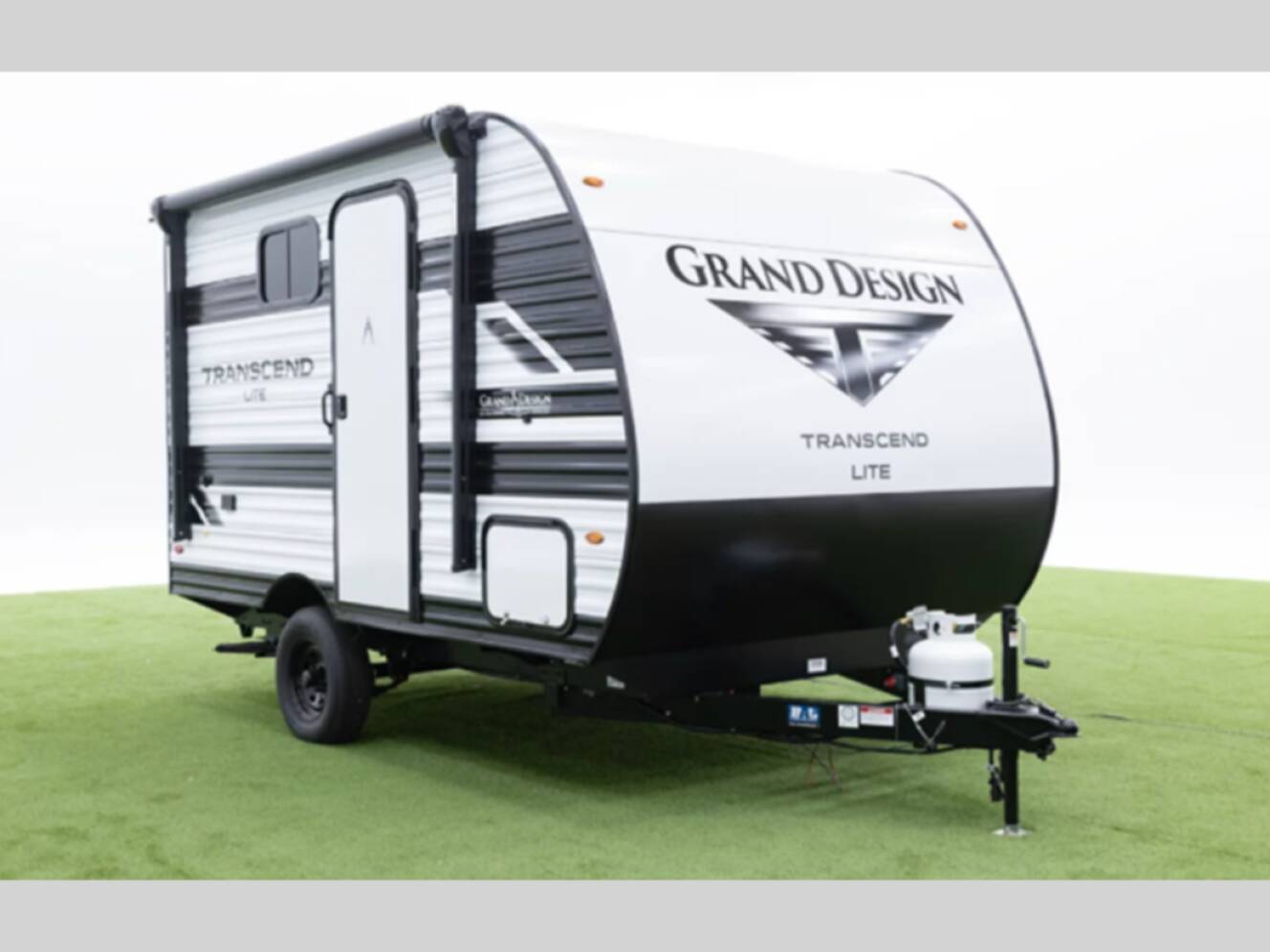 A photo of this 2027 Grand Design Transcend Lite 121RBL