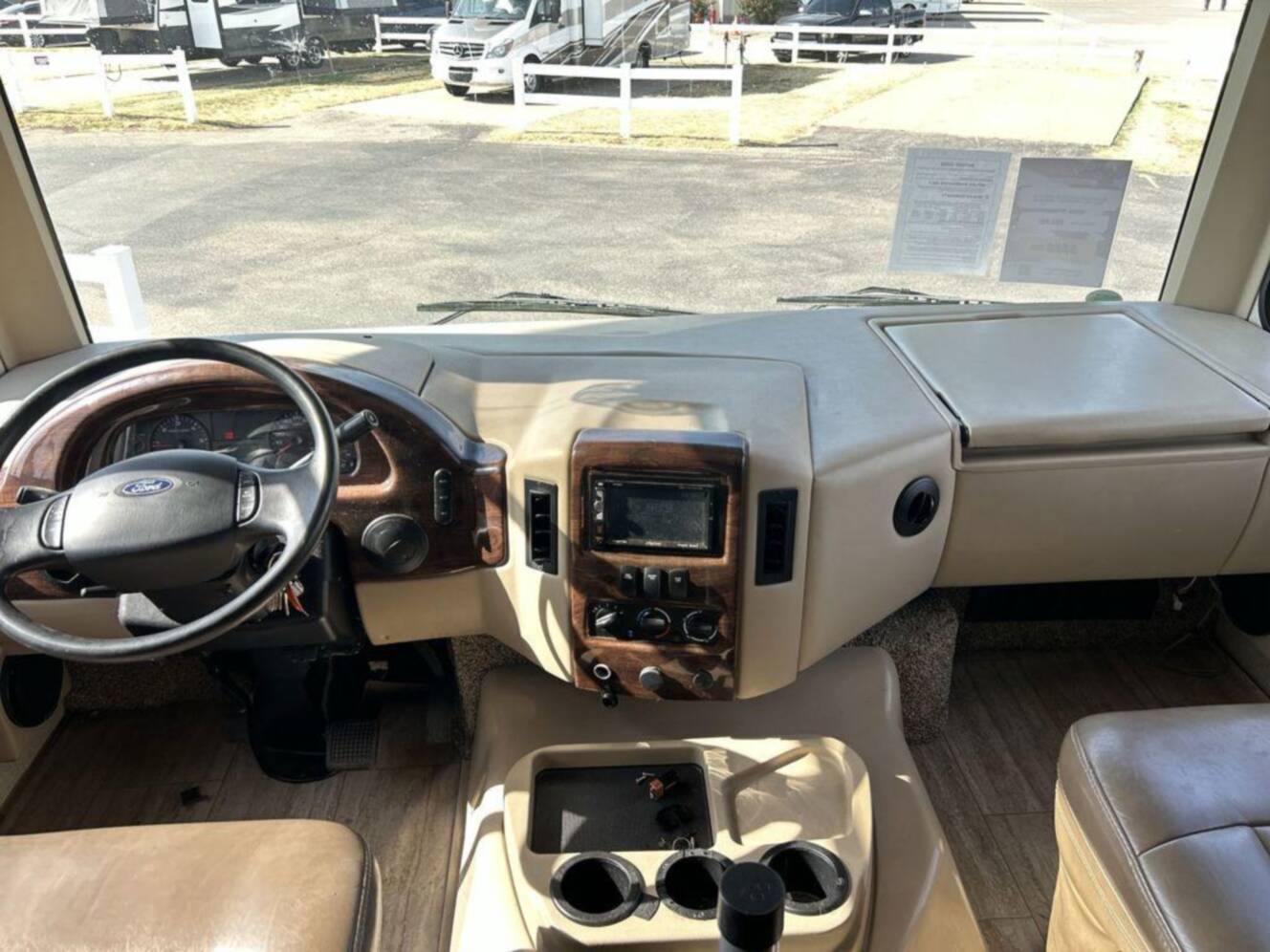 A photo of this 2020 Thor Motor Coach Freedom Traveler A27