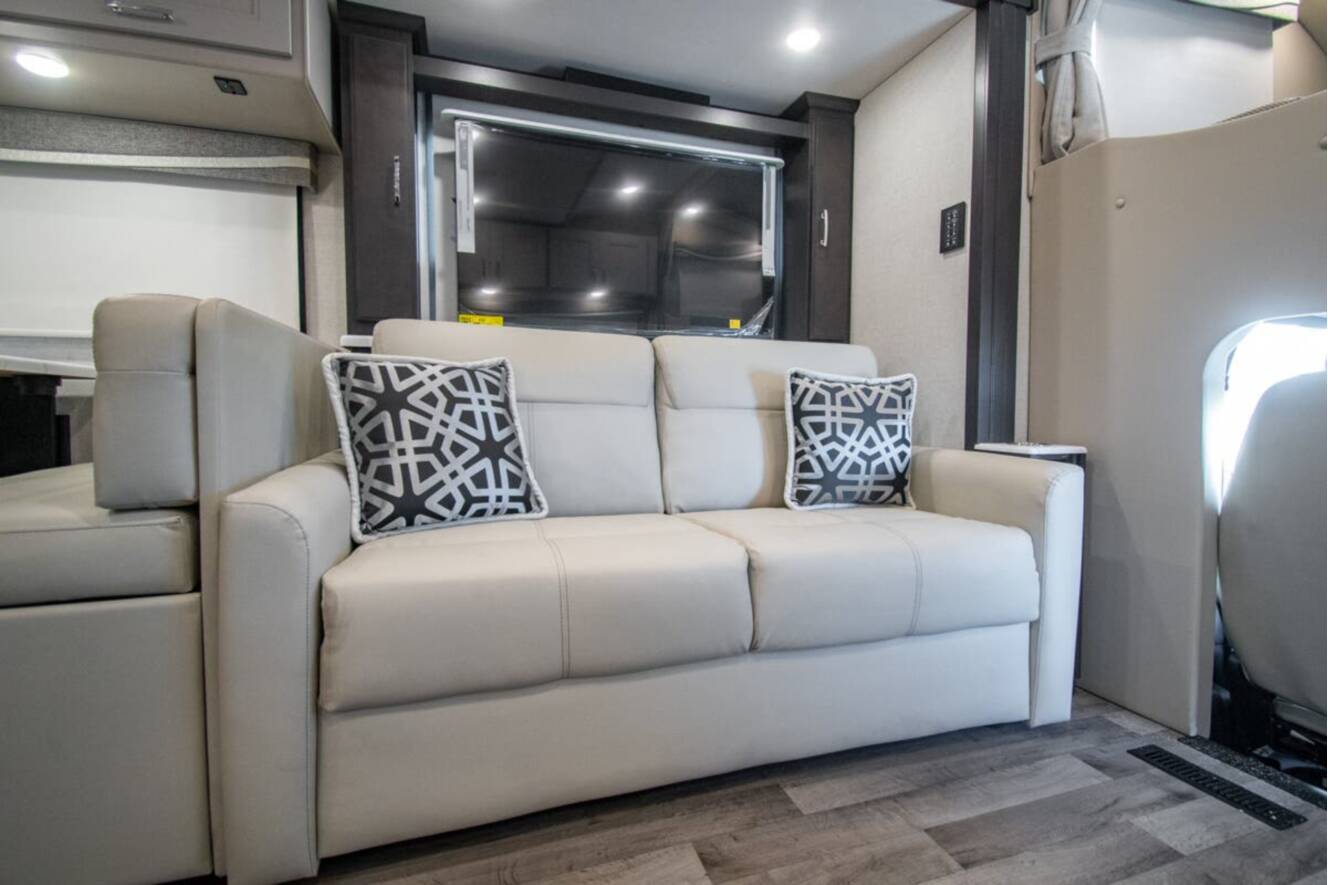A photo of this 2026 Thor Motor Coach Pasadena 38FX