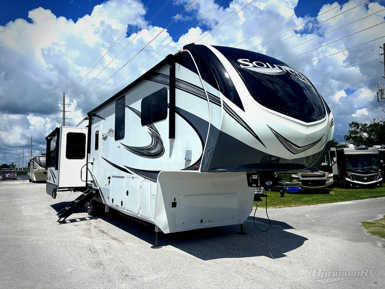 2022 Grand Design Solitude 378MBS in bushnell FL