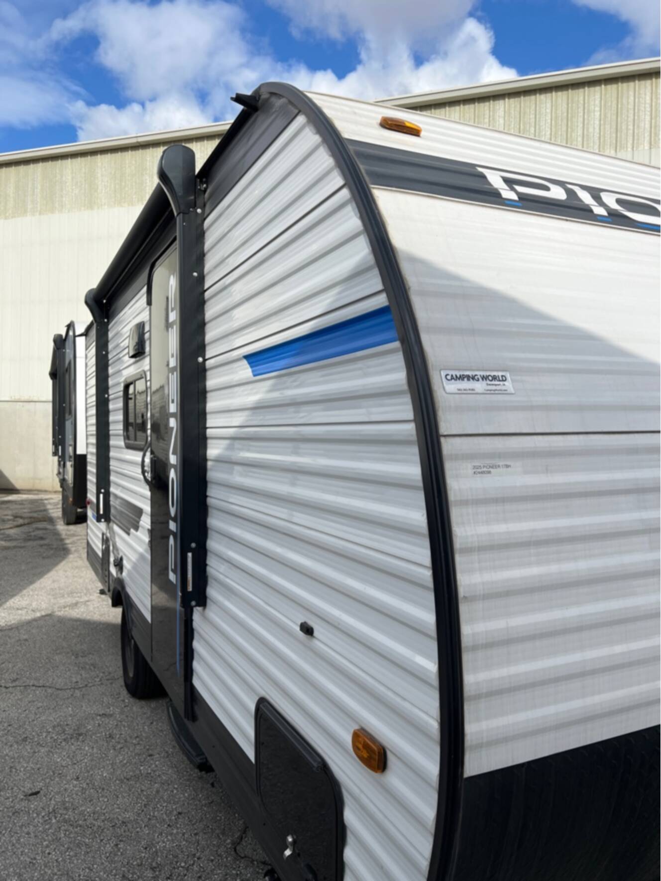 A photo of this 2025 Heartland PIONEER 17BH