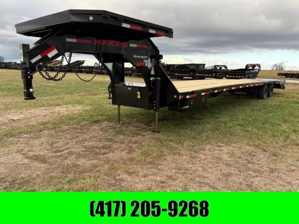 2026 MAXX-D 102x40 Tandem 40K GN Flatbed Trailer W/ Mega Ramps, Hyd in Diamond, MO