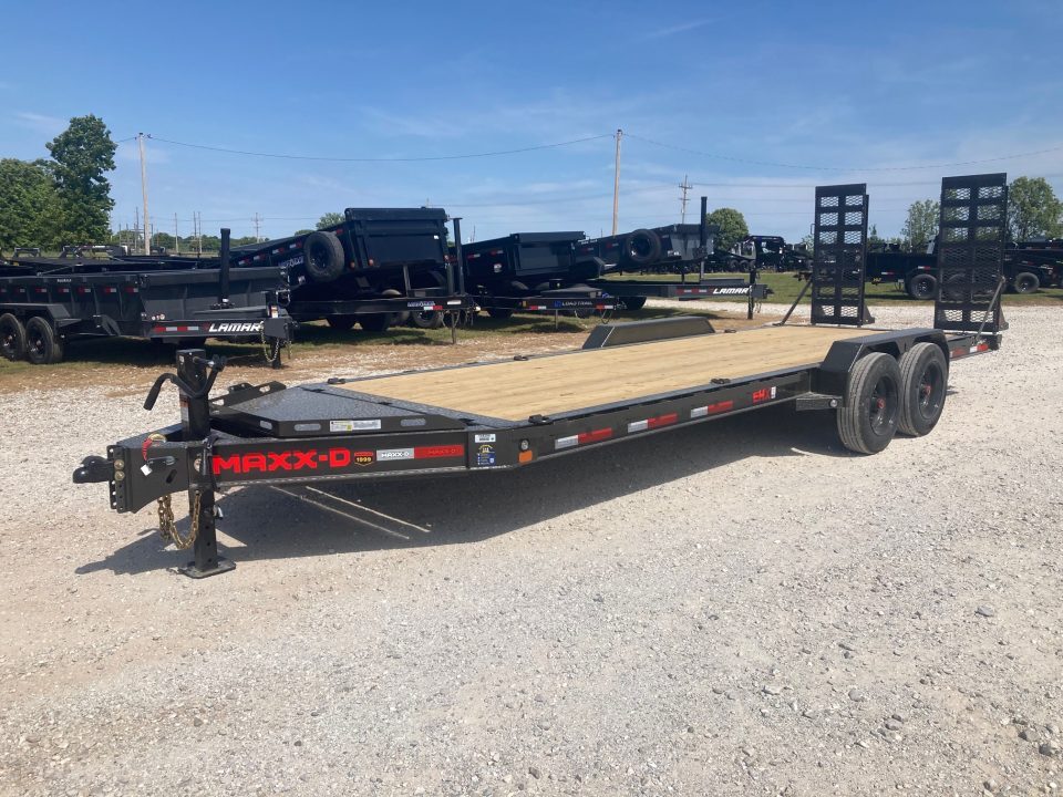 2027 MAXX-D 83X22 TANDEM 17.5K EQUIPMENT W/ 2' DOVE, STAND UP RAMPS in Billings, MO