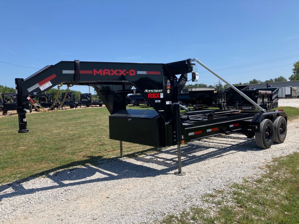 2027 MAXX-D 83X16 TANDEM 20K GN ROLL OFF W/ 22K WINCH, HYDROJACKS, in Billings, MO