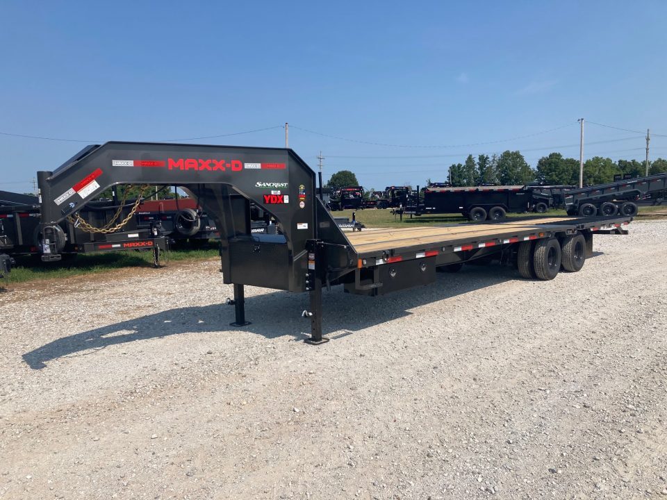 2027 MAXX-D 102x32 TANDEM 22.5K GN HYDROTAIL W/ STEEL RUNNERS & WIR in Billings, MO