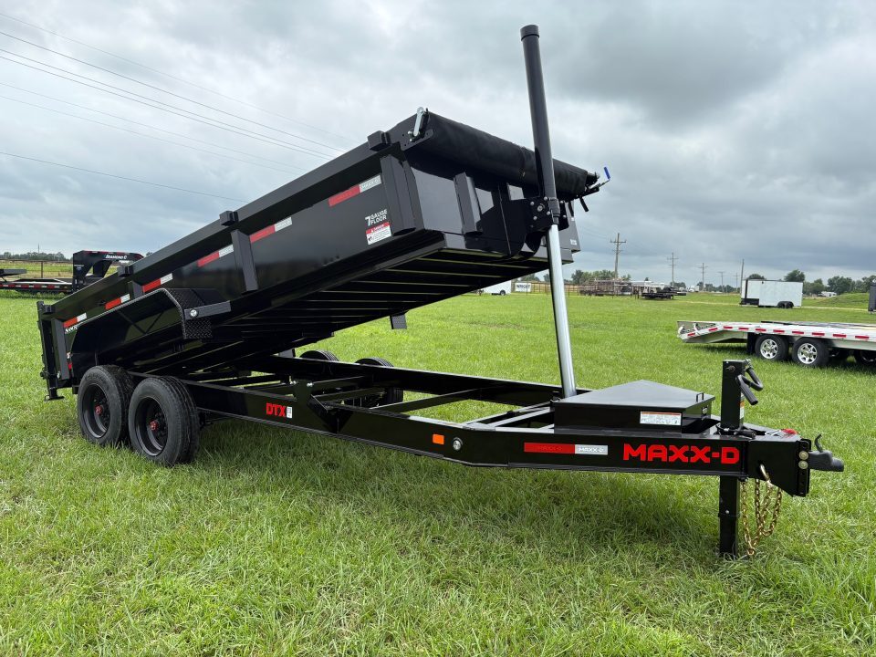 2027 MAXX-D 83x16 Tandem 17.5K Telescopic in Diamond, MO
