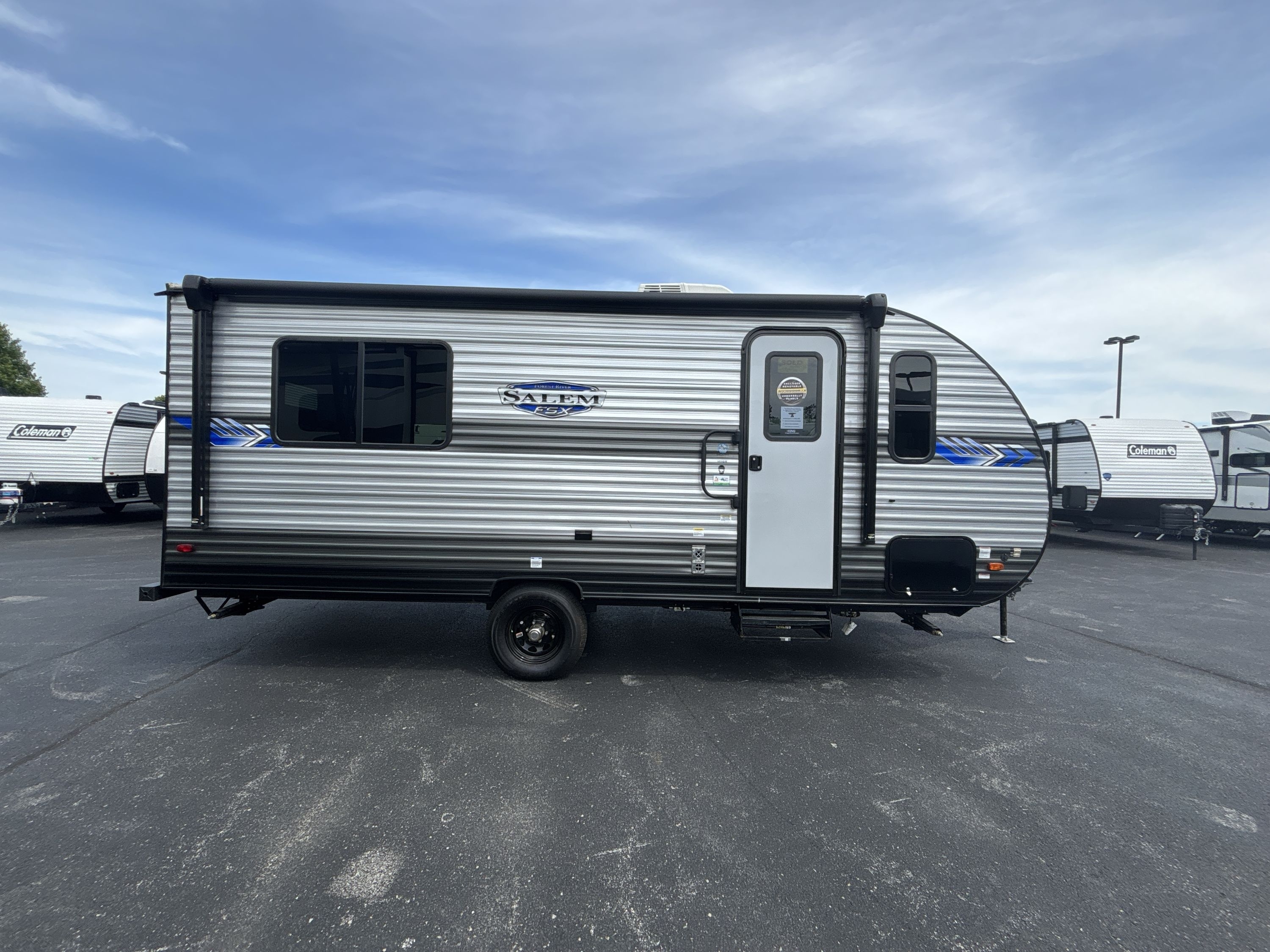 2023 Forest River SALEM FSX 161QK in georgetown KY