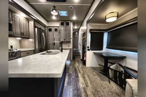 2021 Forest River CEDAR CREEK 345IK in hugo MN