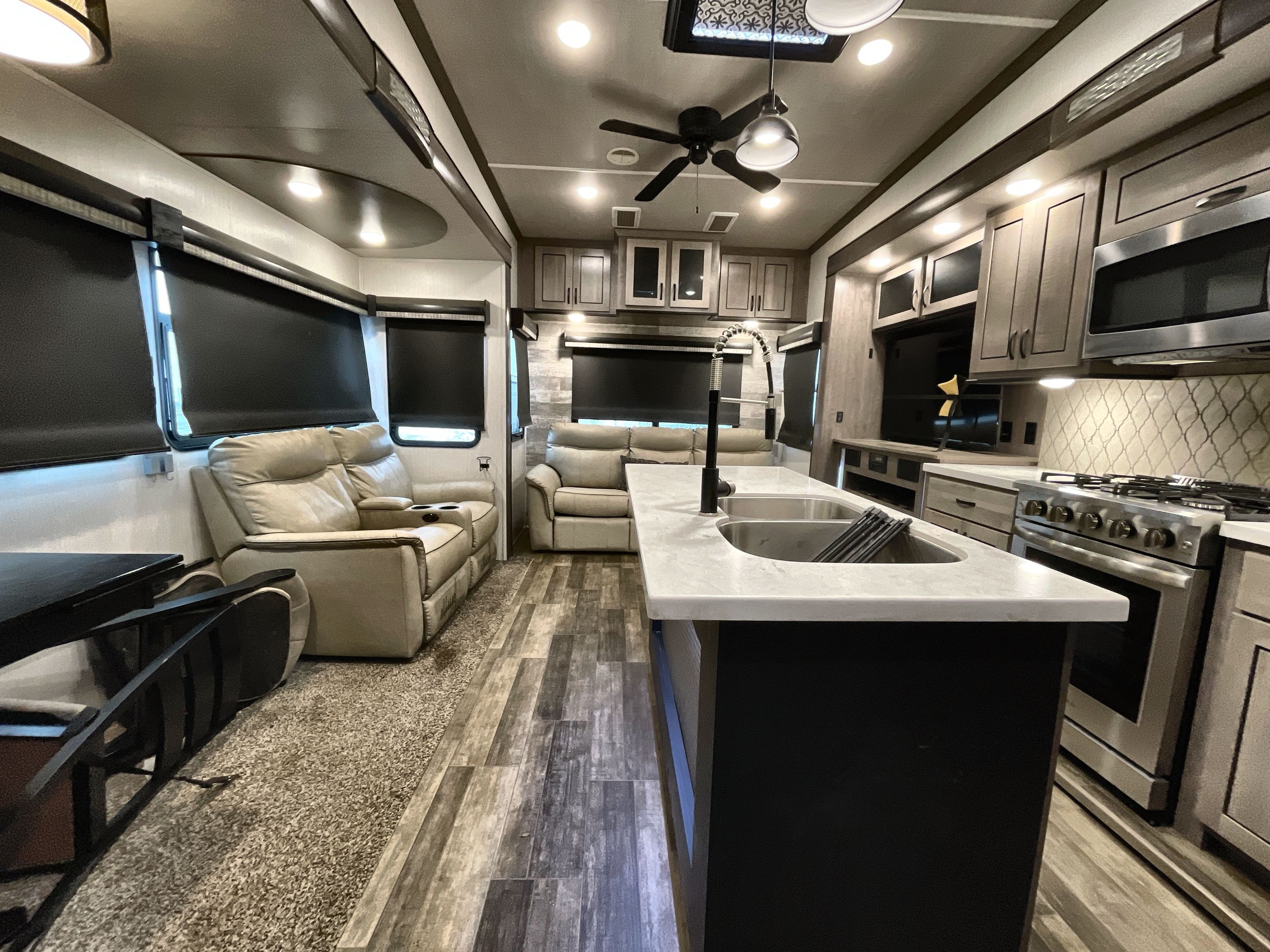 2021 Forest River CEDAR CREEK 345IK in hugo MN