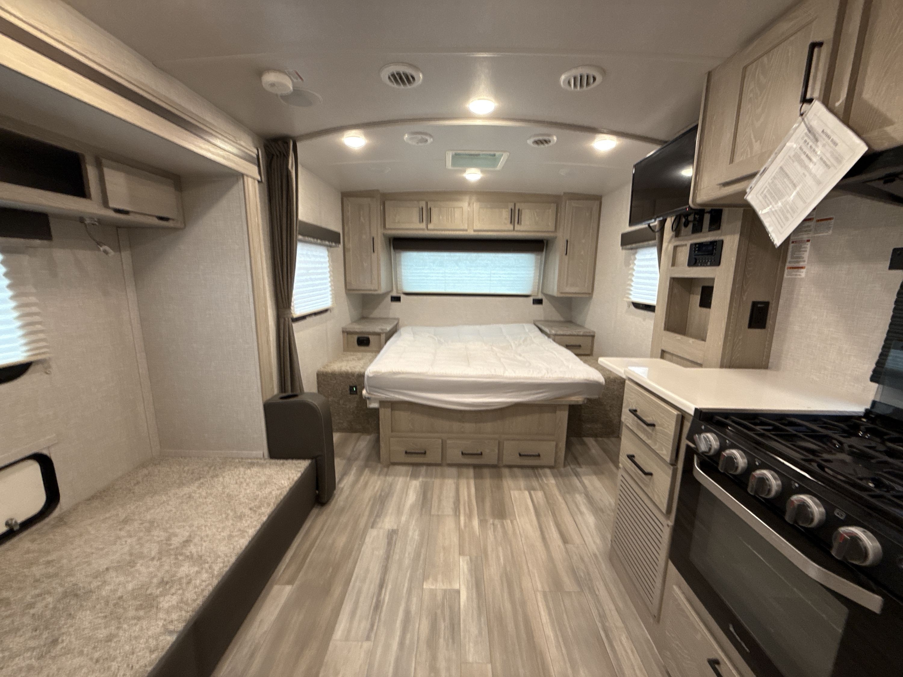 2021 Forest River ROCKWOOD MINI LITE 2109S in sioux falls SD