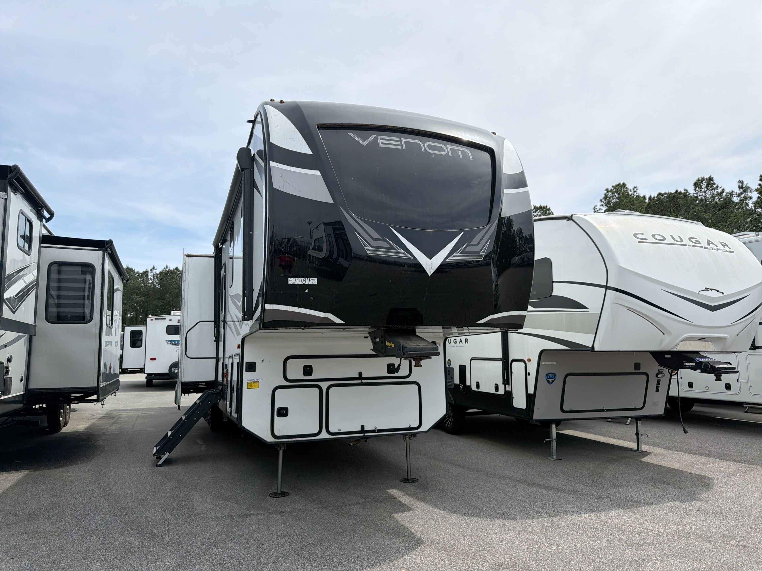 2022 K-Z Rv VENOM 4113TK Fifth Wheel Toy Hauler RV
