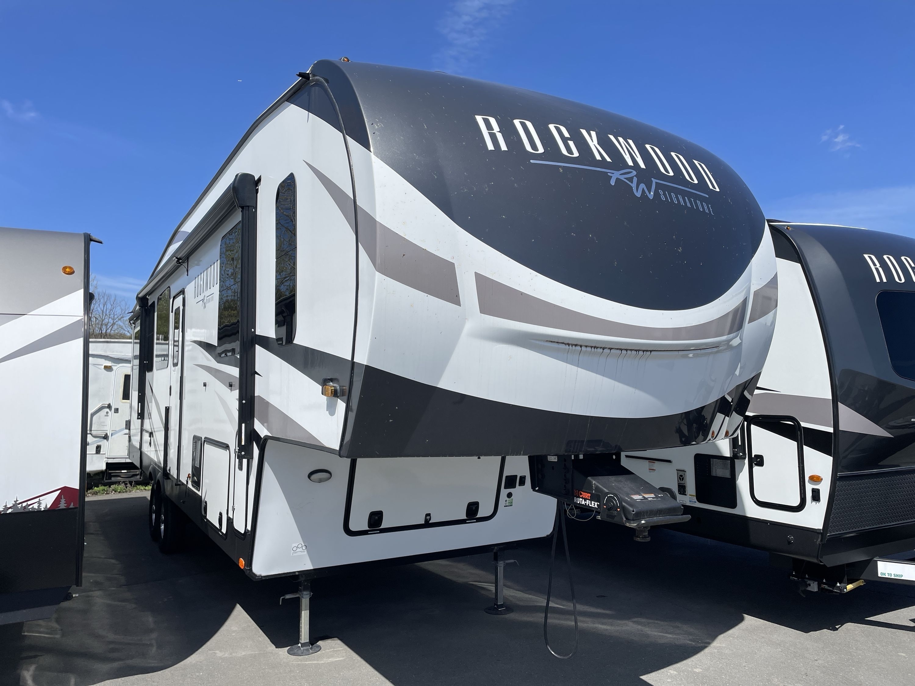 2024 Forest River ROCKWOOD SIGNATURE 375RL RV