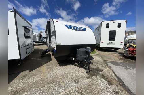 2023 Forest River SALEM CRUISE LITE 28VBXL in akron OH