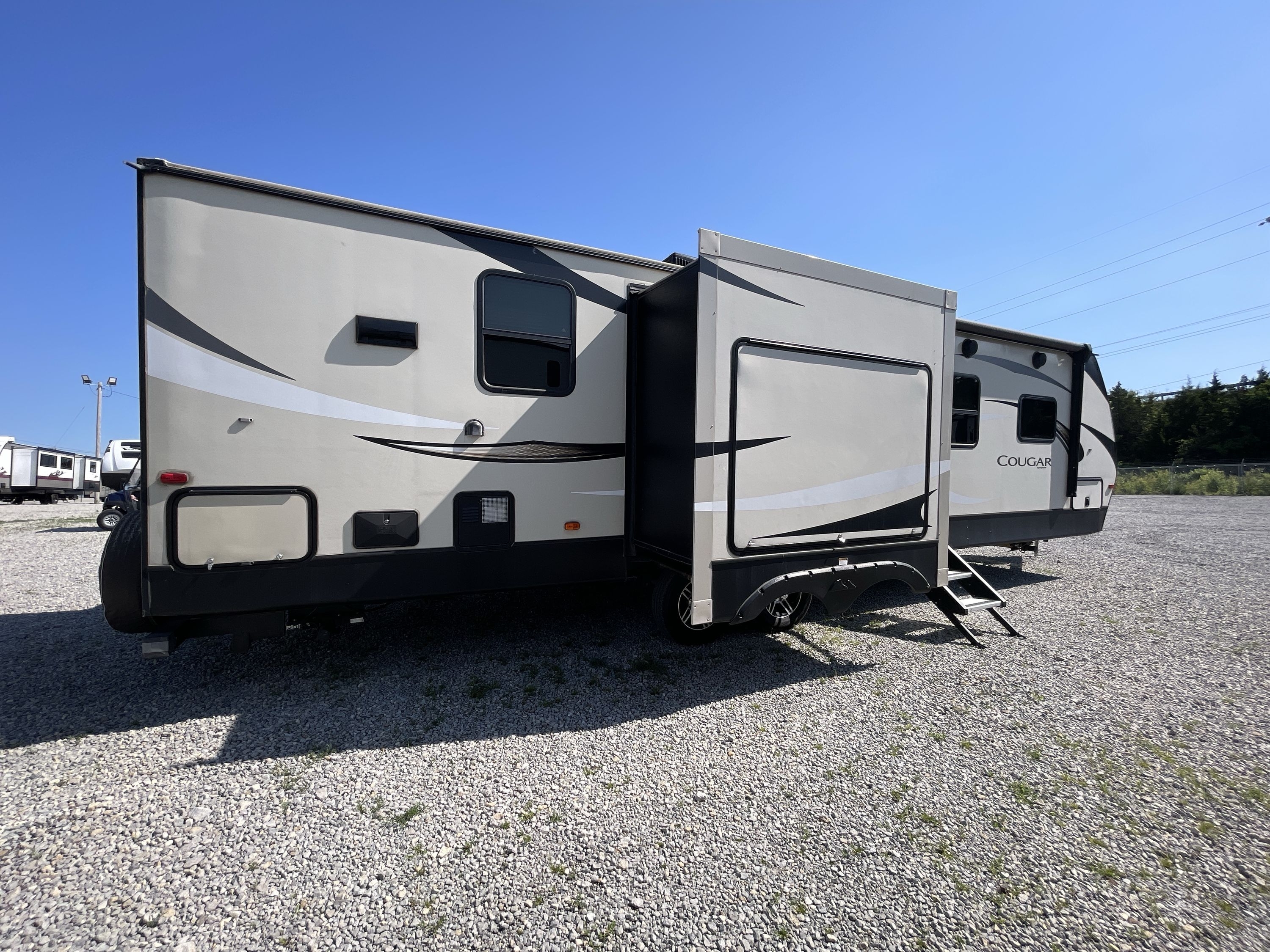 2019 Keystone COUGAR 33MLS in hope mills NC