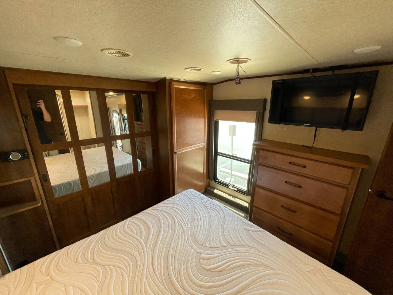 A photo of this 2017 Heartland BIG COUNTRY 3150RL