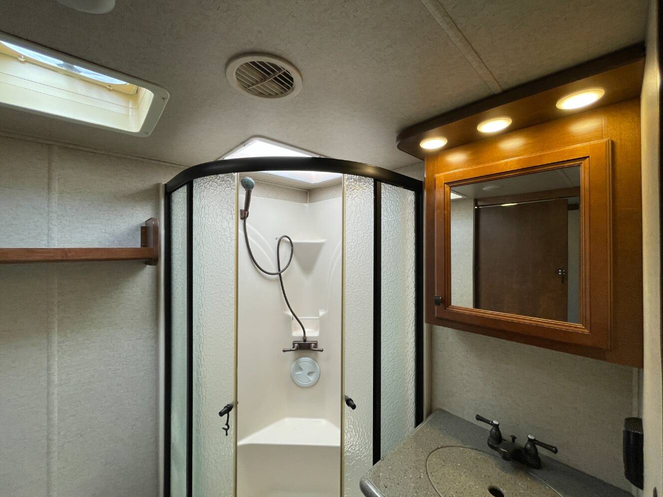 A photo of this 2017 Heartland BIG COUNTRY 3150RL