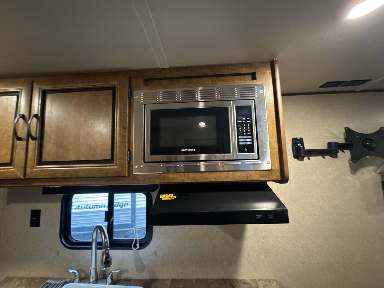 A photo of this 2018 Crossroads Z-1 248RR