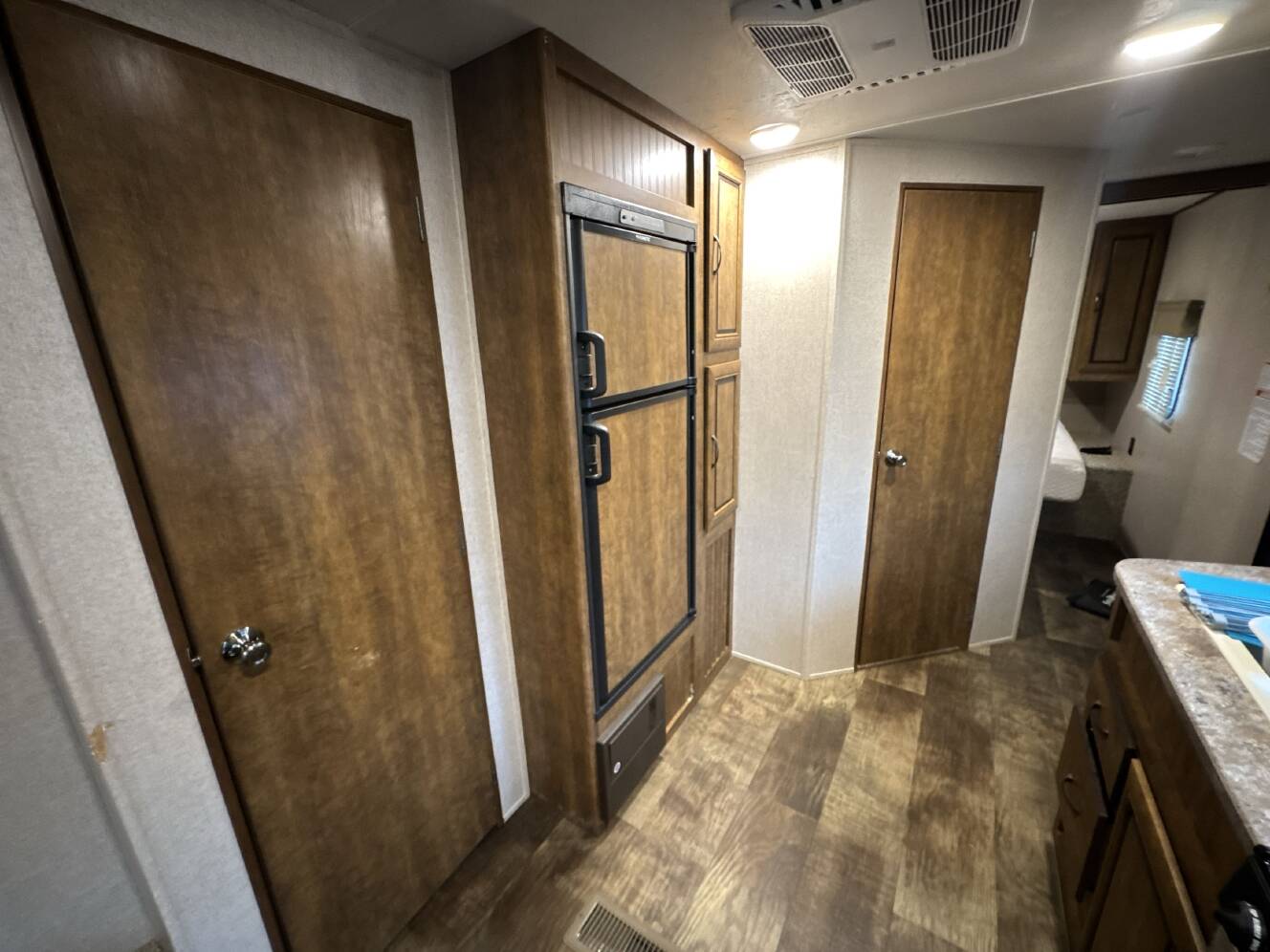 A photo of this 2018 Crossroads Z-1 248RR