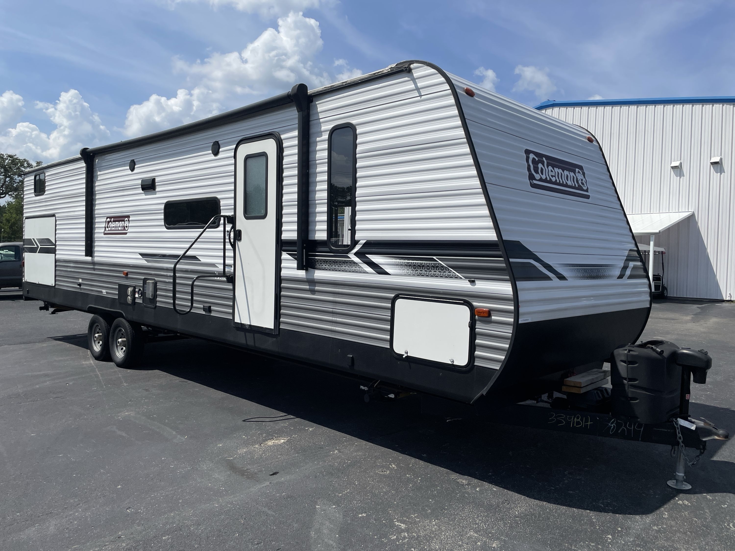 2022 Coleman COLEMAN LANTERN 334BH in midway FL