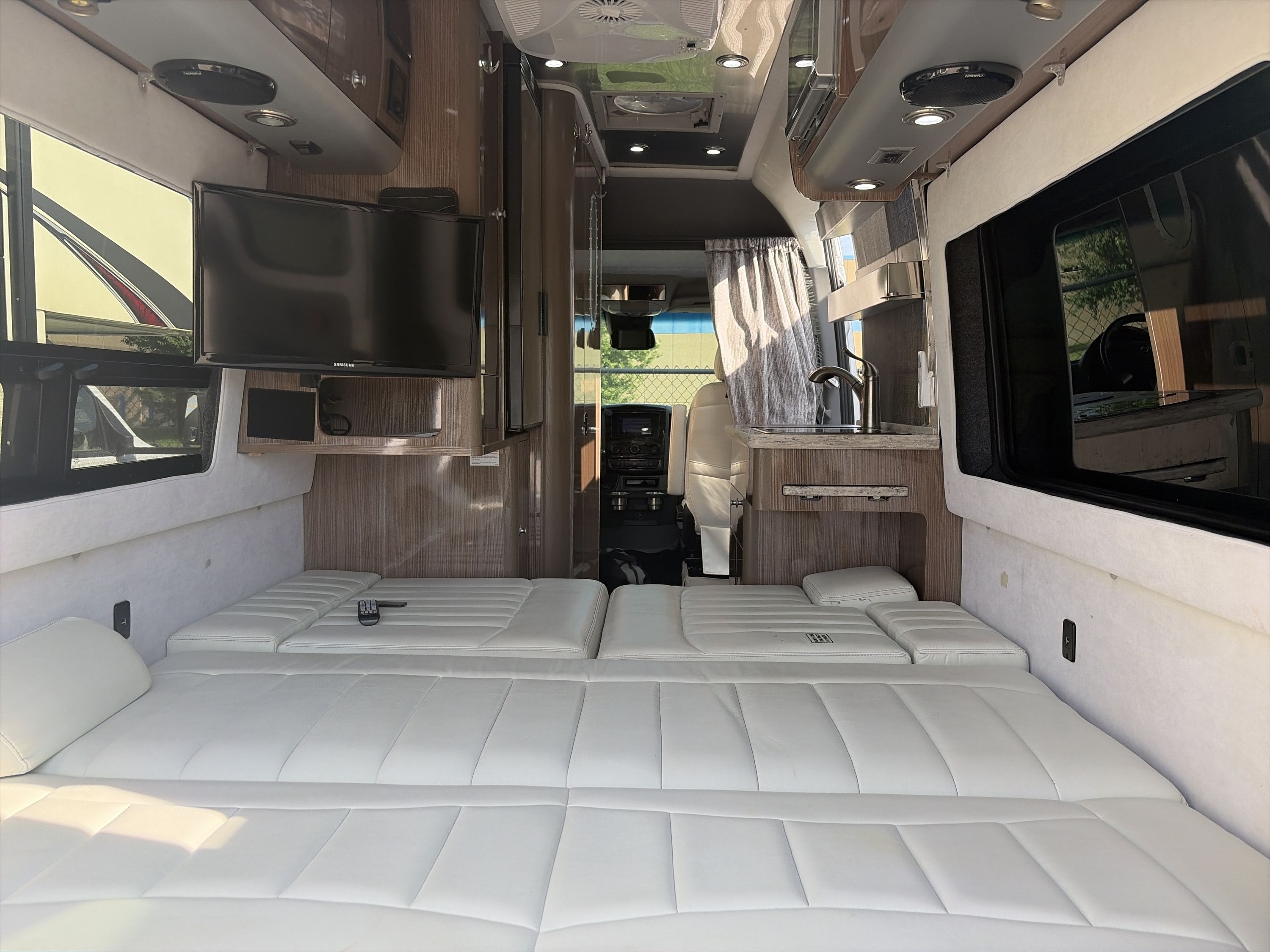 2019 Airstream INTERSTATE 19 INTERSTATE 19 in springfield IL