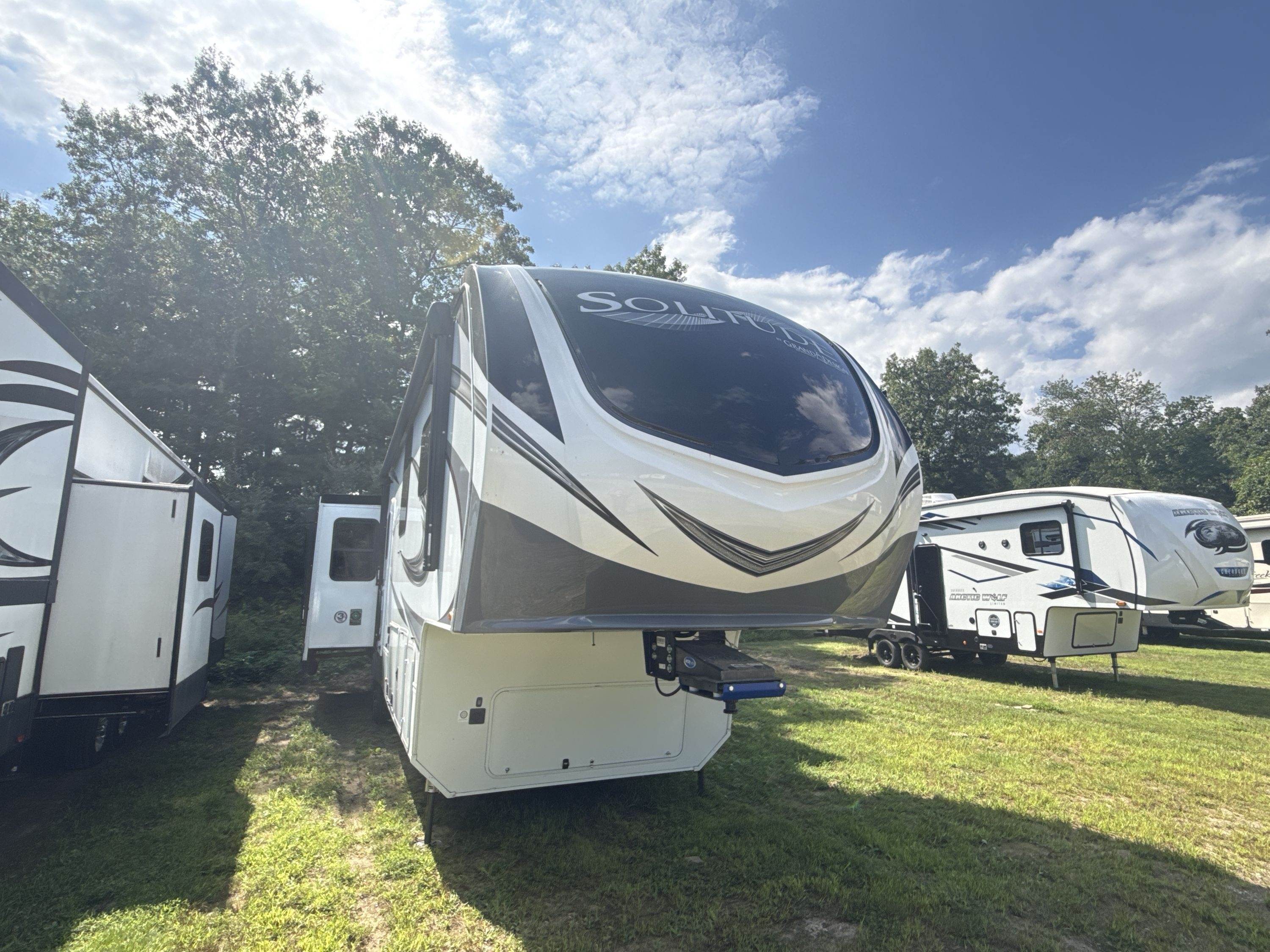 2023 Grand Design SOLITUDE 378MBS in uxbridge MA