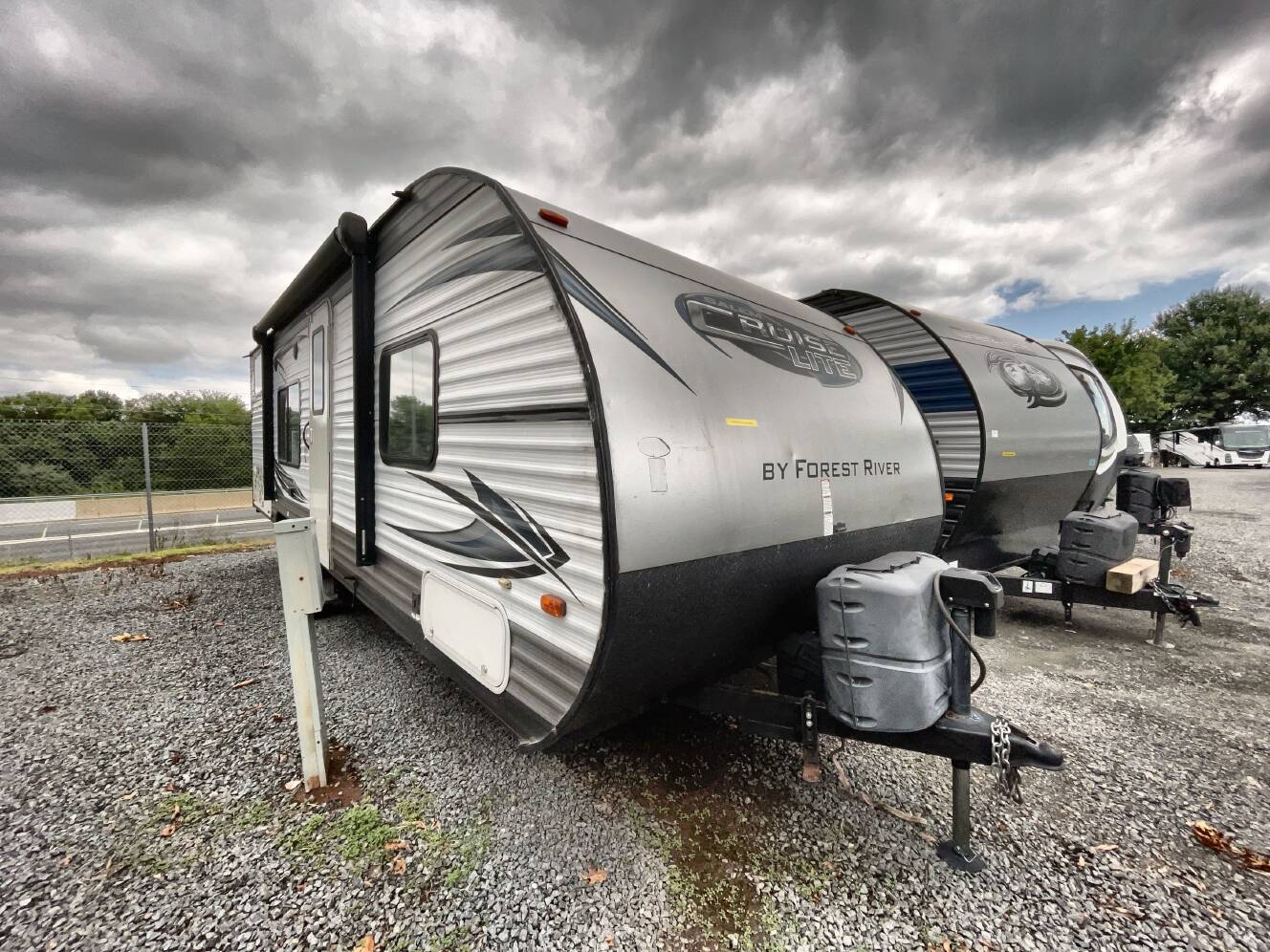 A photo of this 2015 Forest River SALEM CRUISE LITE 261BHXL