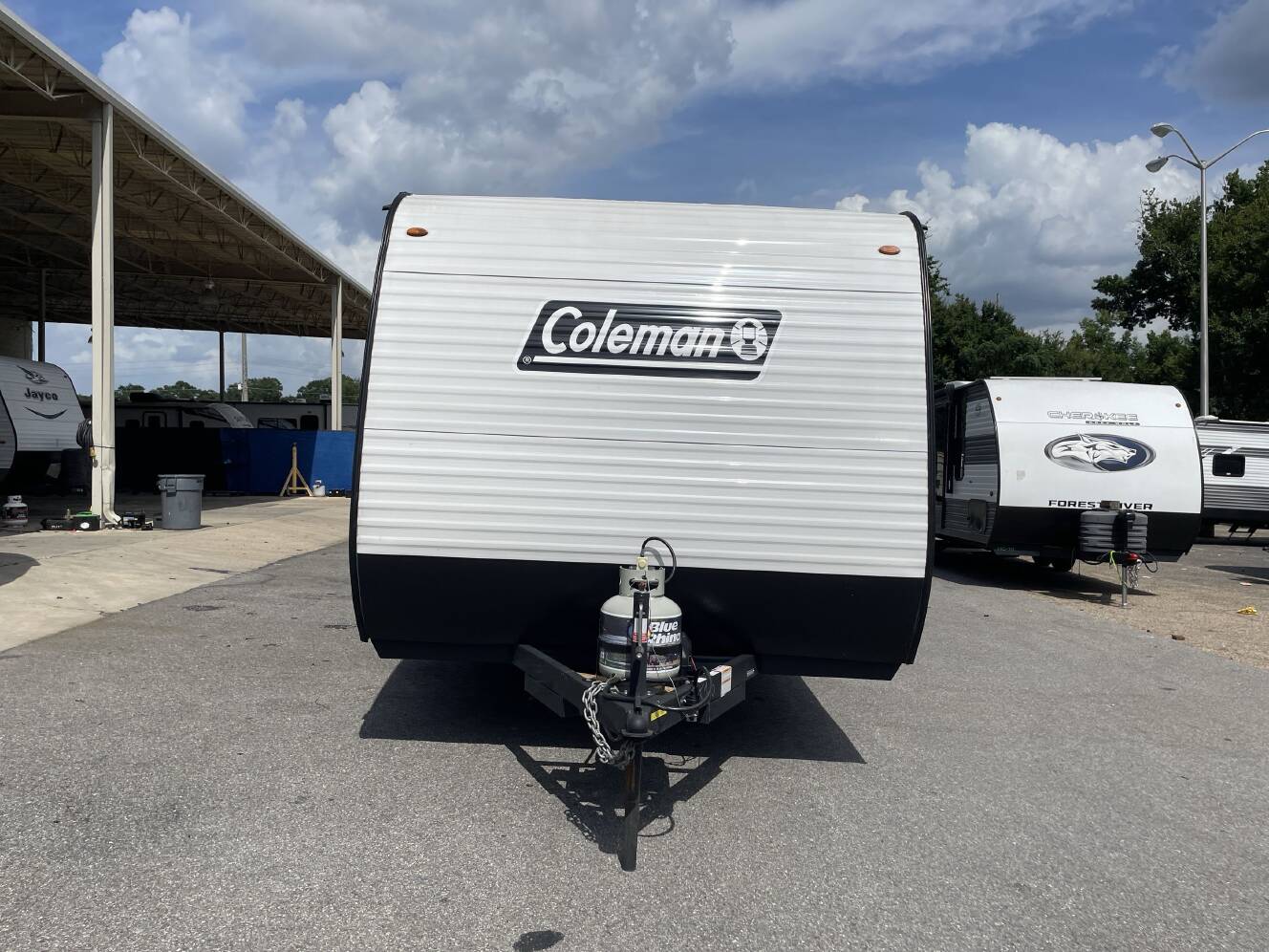 A photo of this 2025 Keystone COLEMAN 17B