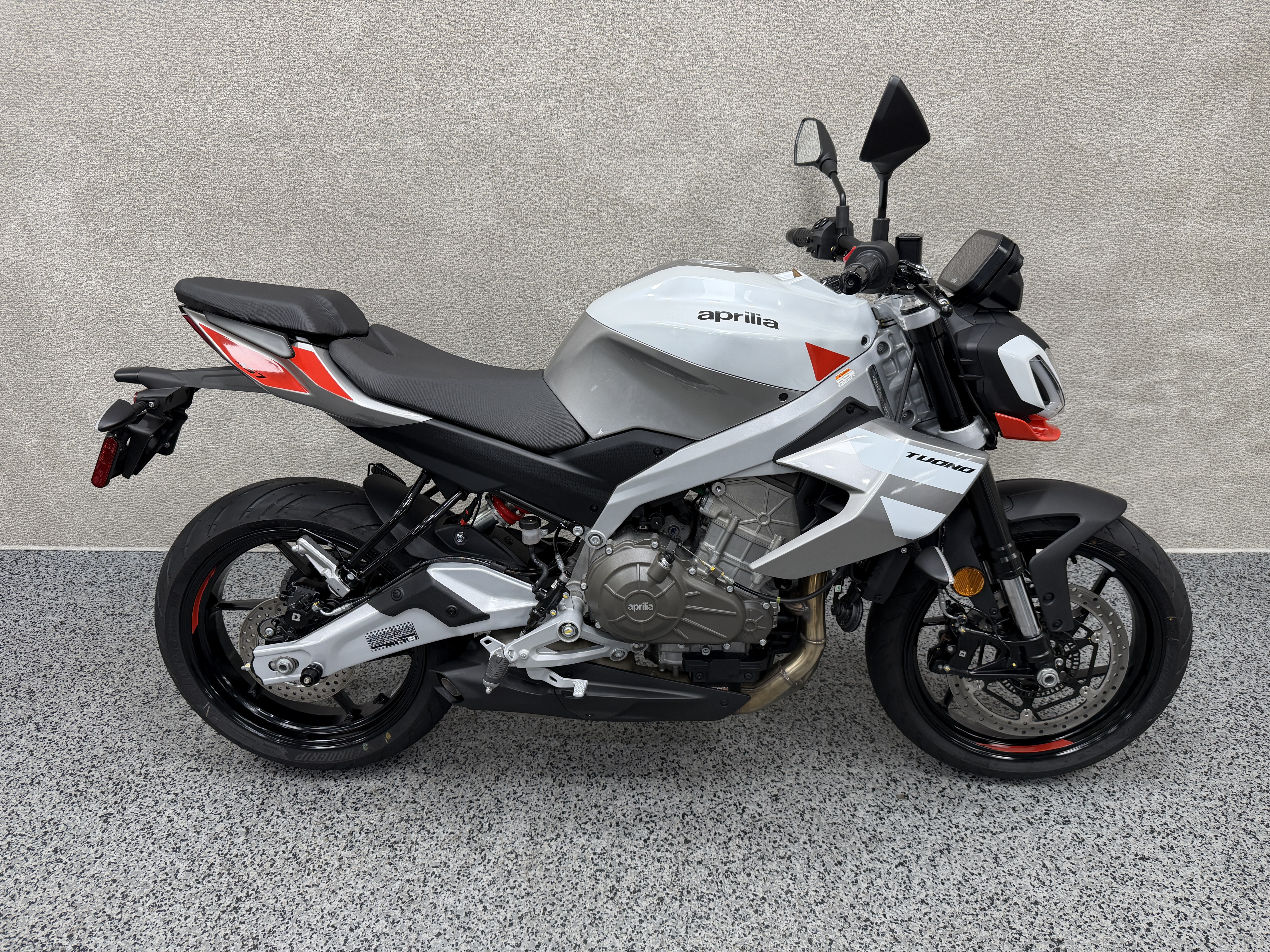 2026 Aprilia TUONO 457 BASE in Pelham, NH