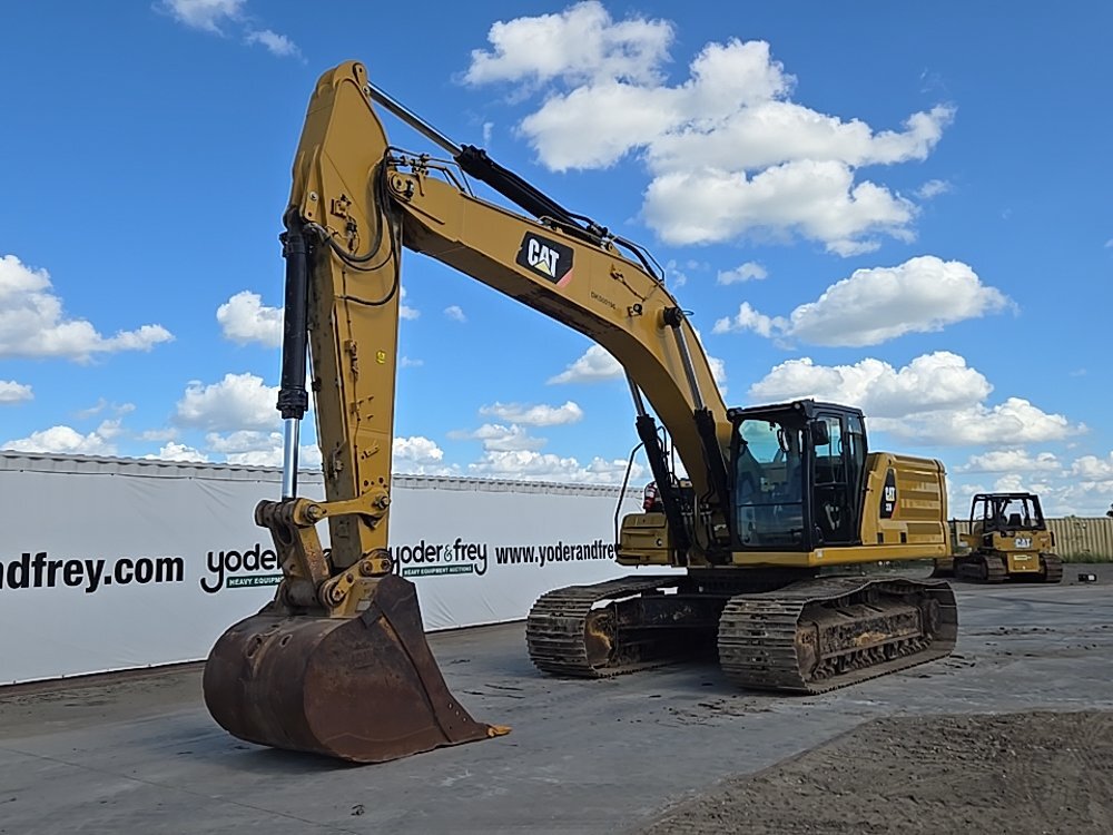 2019 CAT 336 in North Baltimore, OH