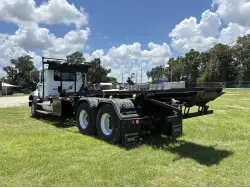2012 MACK GRANITE GU813