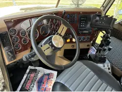 2012 MACK GRANITE GU813