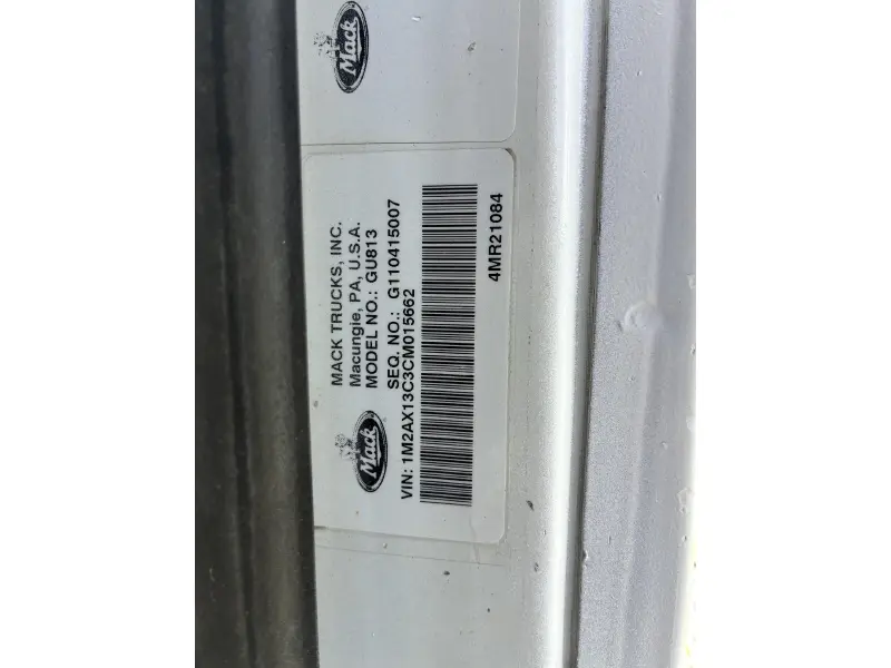 2012 MACK GRANITE GU813