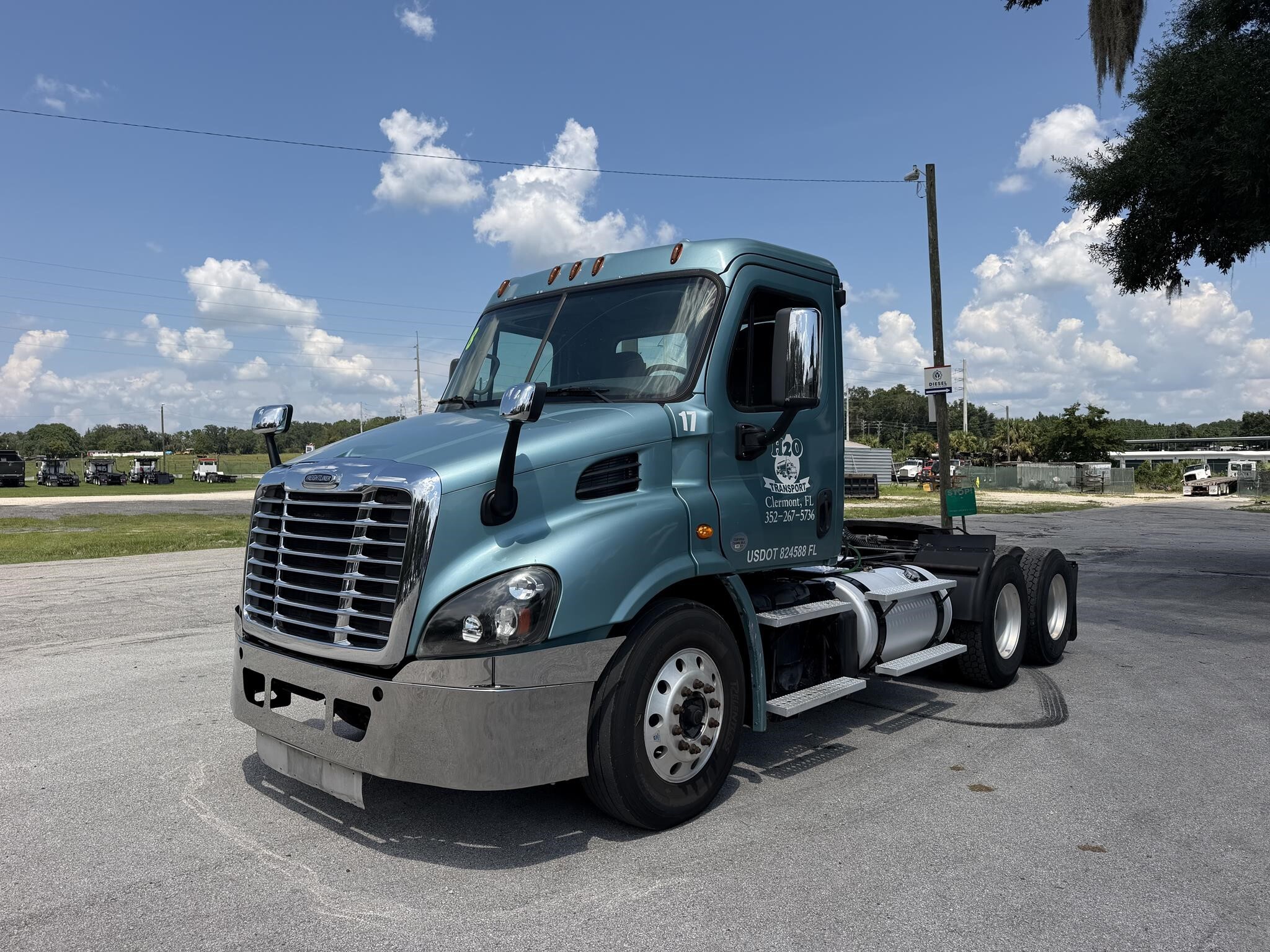 2018 FREIGHTLINER CASCADIA 125 in Ocala, FL