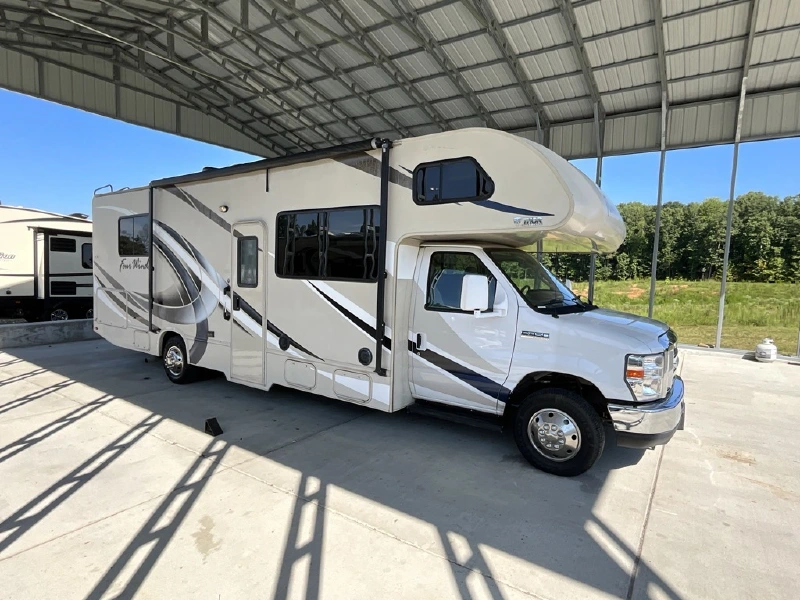 2018 THOR MOTOR COACH FOUR WINDS 28Z