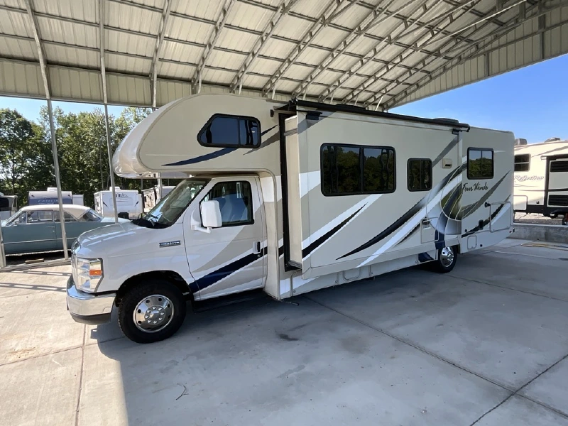 2018 THOR MOTOR COACH FOUR WINDS 28Z