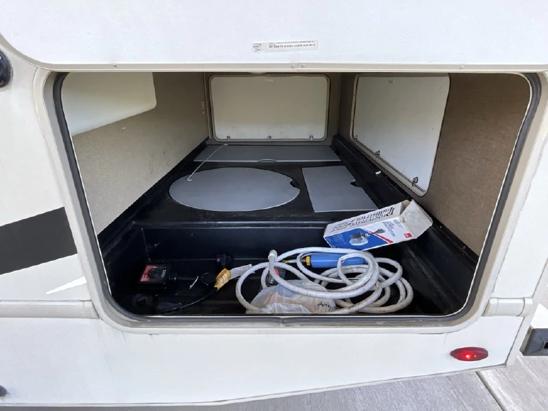 2018 THOR MOTOR COACH FOUR WINDS 28Z