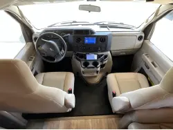 2018 THOR MOTOR COACH FOUR WINDS 28Z