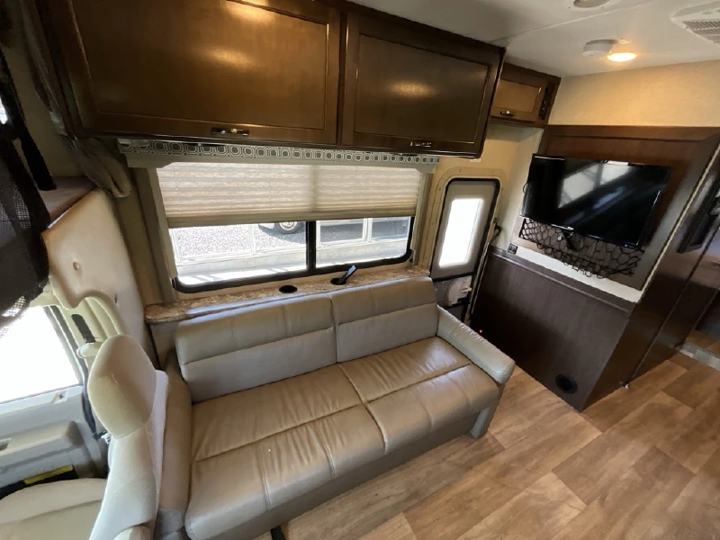 2018 THOR MOTOR COACH FOUR WINDS 28Z