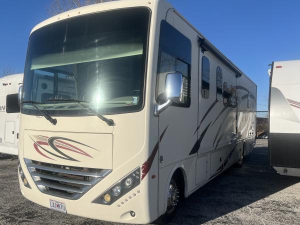 2019 Thor Motor Coach Hurricane 34R in saint louis MO