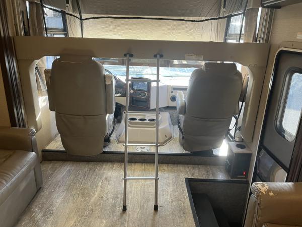2019 Thor Motor Coach Hurricane 34R in saint louis MO