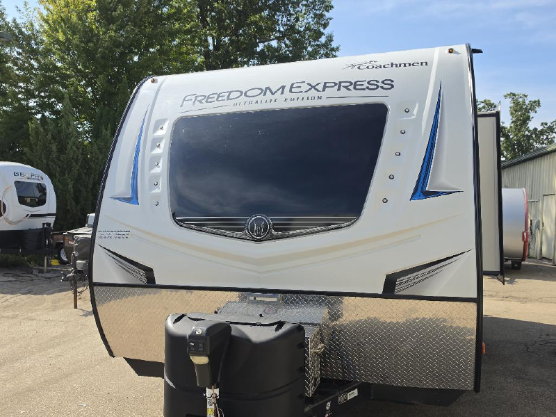 2020 FOREST RIVER Coachman 192RBS