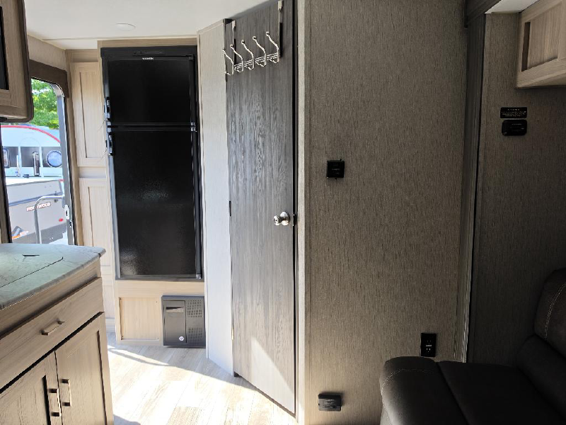 2020 FOREST RIVER Coachman 192RBS