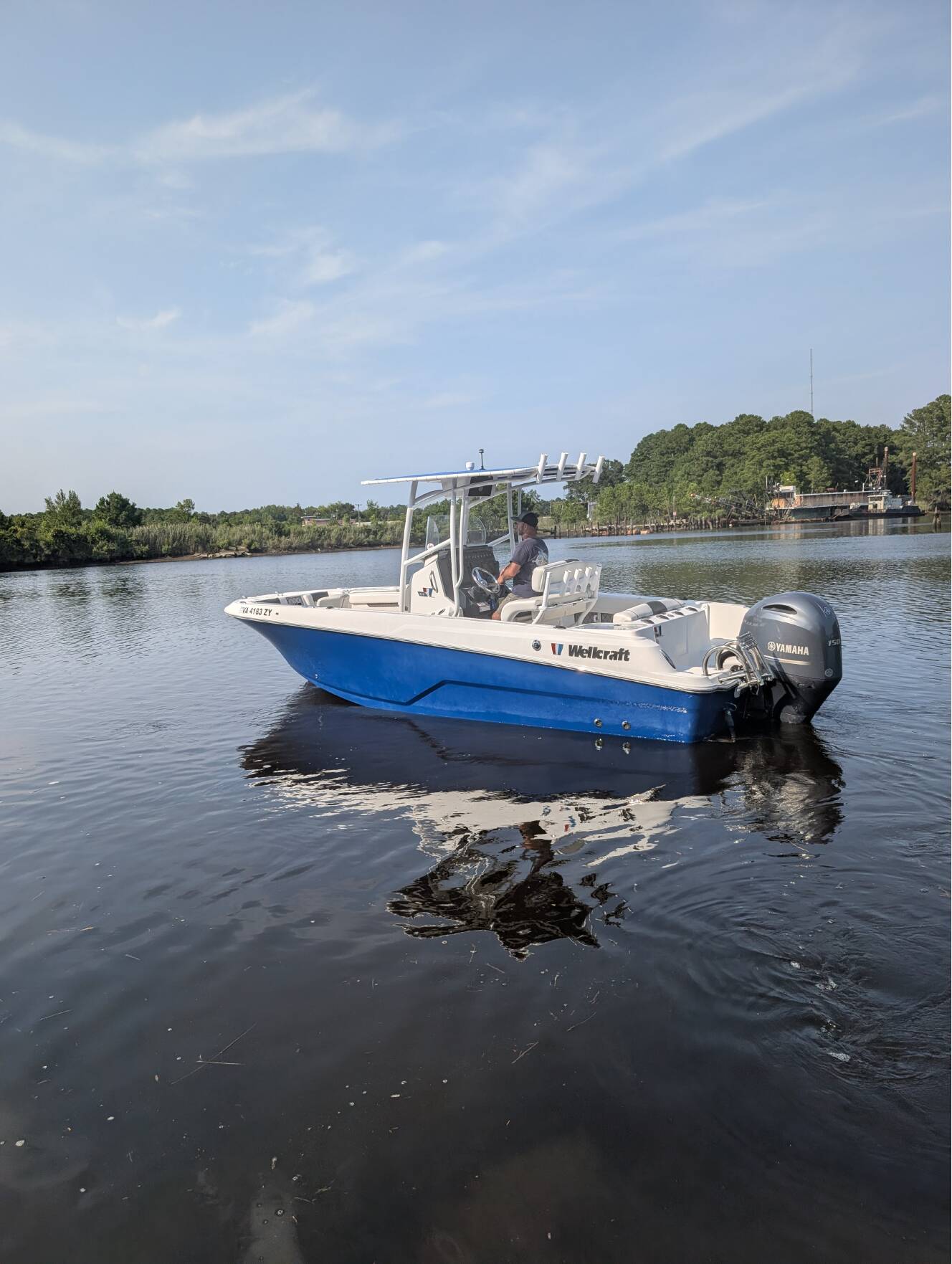 A photo of this 2021 Wellcraft FISHERMAN 228