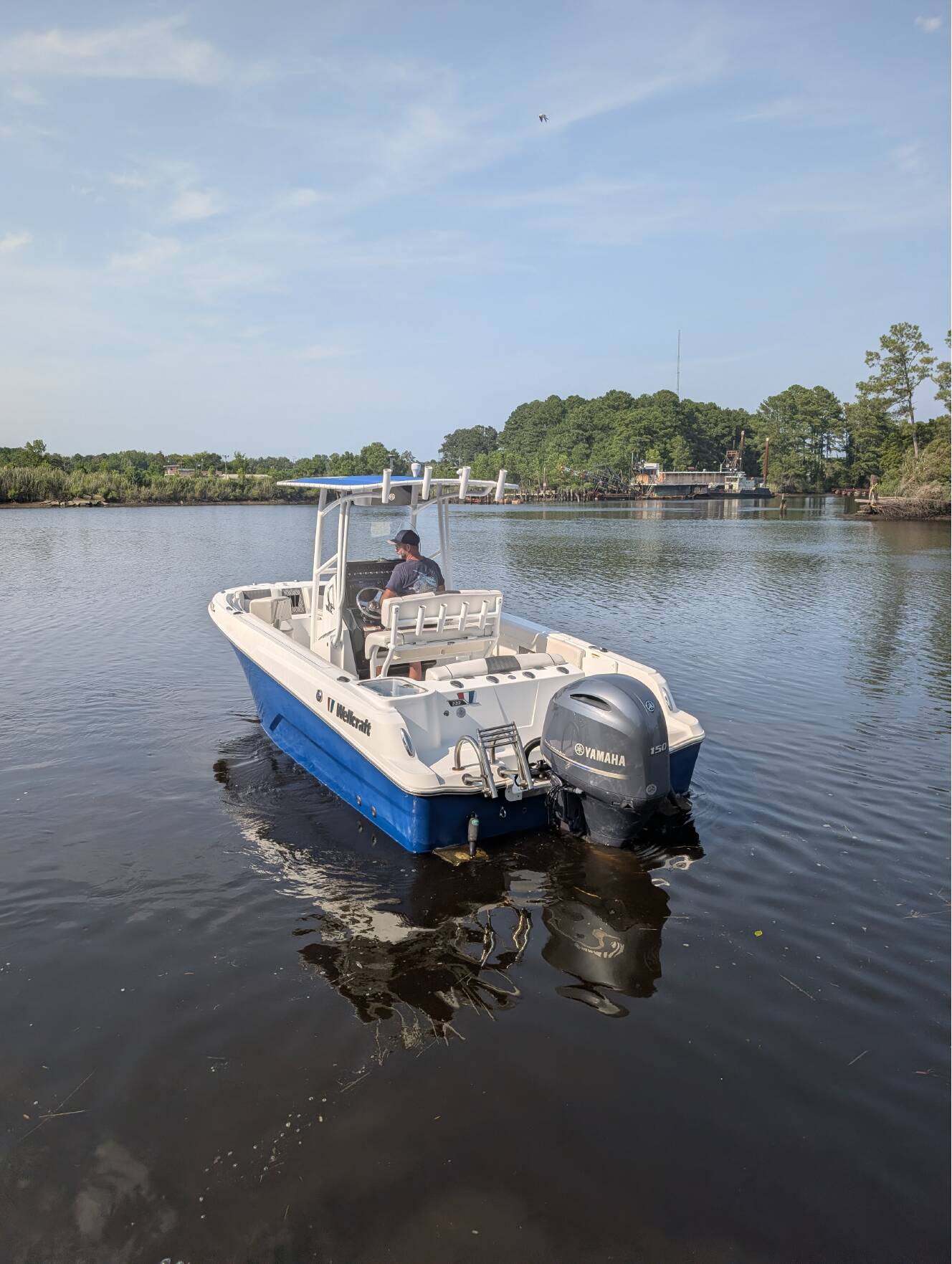A photo of this 2021 Wellcraft FISHERMAN 228
