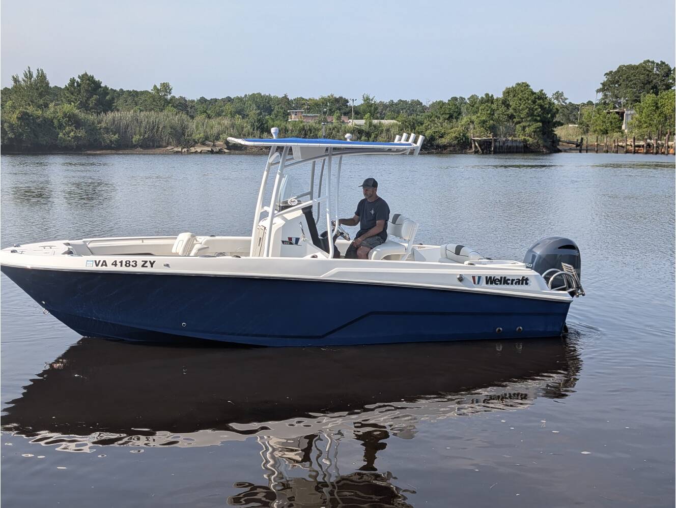 A photo of this 2021 Wellcraft FISHERMAN 228